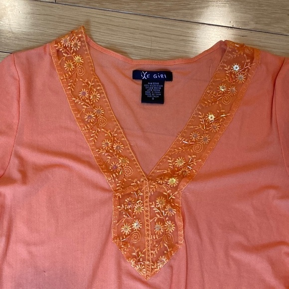 XIE Cover up with beautiful mesh and beadwork - Picture 2 of 5